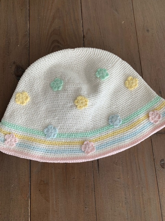 Casablanca Paris Kawaii crochet hat NWT main image 5